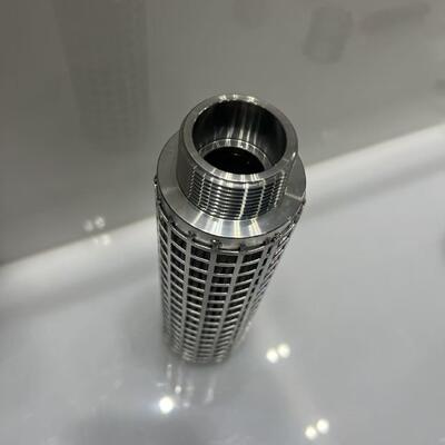 غطاء الفلتر المزدوج من ألياف الفولاذ المقاوم للصدأ مع مقاومة درجات الحرارة العالية وحجم مسام متدرجة ومساحة تصفية كبيرة