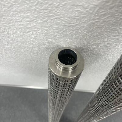 غطاء الفلتر المزدوج من ألياف الفولاذ المقاوم للصدأ مع قدرة عالية على احتواء الأوساخ